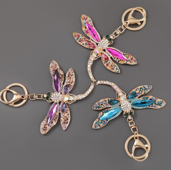 ‼️CLEARANCE PRICE FIRM‼️⭐PURPLE Dragonfly Keychain⭐ - Picture 4 of 4